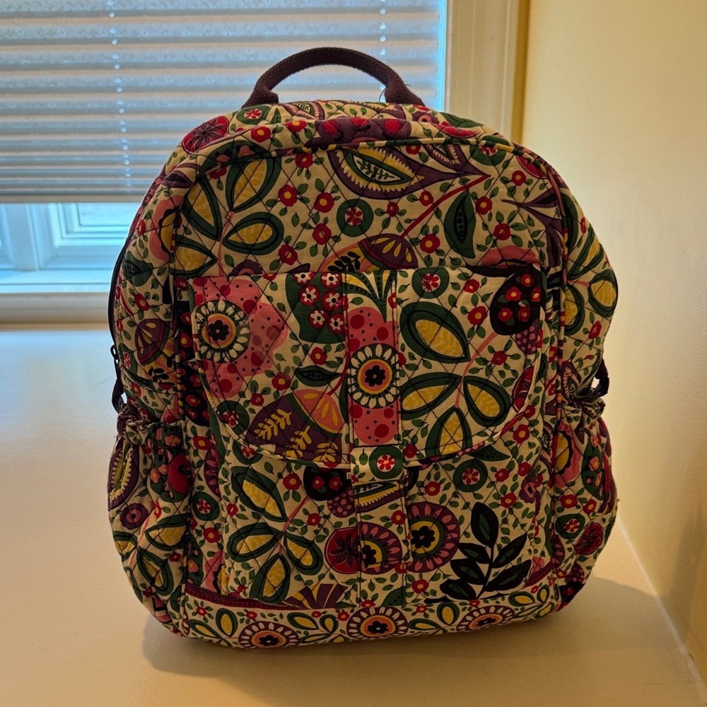 Vera Bradley Floral Patterned Women's Backpack with Magnetic Front Pocket